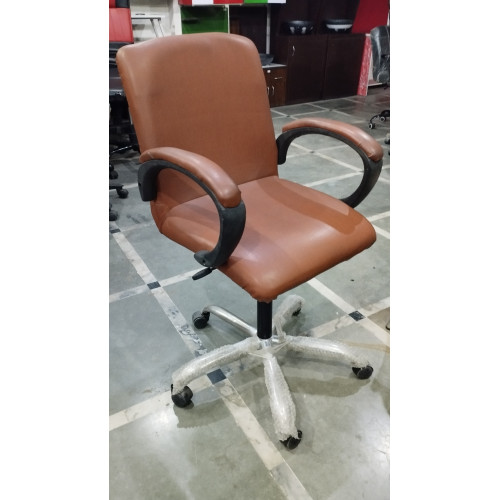 Single Colour Leatherette Office Chair with S.S. Base Single Colour Leatherette Office Chair with S.S. Base